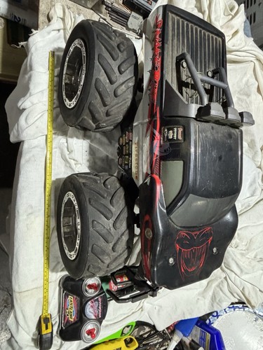 2012 toys exclusive - us, 1:8